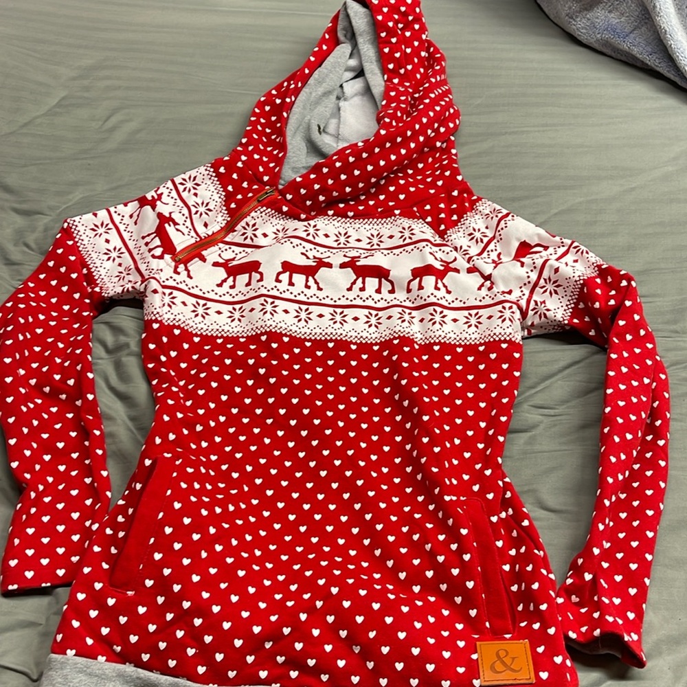 Ampersand doublehood sweatshirt Christmas or Valentines design size medium EUC